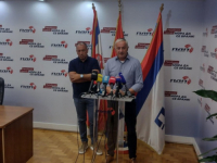 BORENOVIĆ I CRNADAK ODRŽALI ZAJEDNIČKU KONFRENCIJU: 'Trojka je dobila nekoliko ispraznih evropskih zakona; Dodik prodao NSRS za ministarsku fotelju'