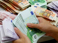 KAD JE VIDIO STANJE RAČUNA UHVATIO SE ZA GLAVU: Radnik greškom primio plaću od 92.000 eura, a onda je počeo spektakl...