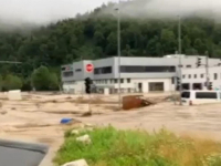 HAOS U SLOVENIJI: Voda nosi sve, suspendirane vinjete, evakuacija građana, neka mjesta odsječena od svijeta (VIDEO)