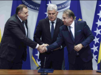 DODIK ZALEDIO TROJKU: 'Imenovanje sudija iz RS tek kada strane sudije odu iz Ustavnog suda!'