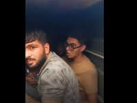 NJEGOV SNIMAK - SRAMOTA ZA GRČKU: Uhapšen ekstremist nakon što je oteo izbjeglice koje je optužio za požare (VIDEO)