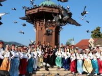 KULTURA NA ULICE 2023. Zabavite se sa KUD 'Baščaršija' uz tradicionalnu pjesmu i ples i napjeve iz BiH (FOTO)