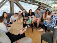 PODRŠKA I INSPIRATIVNE PRIČE: Na Kinđetovom mostu u Sarajevu upriličeno druženje sa mladima koji su pobijedili rak