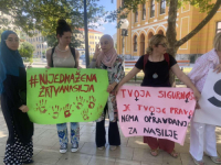 MIRNI PROTEST U MOSTARU: 'Ko zna koliko žena trpi i nisu dovoljno hrabre da reaguju i izađu na ulice'