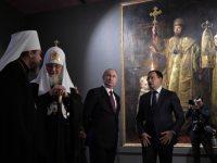 DIKTATOR IZ KREMLJA NIŠTA NE PREPUŠTA SLUČAJU: Po Rusiji niču misteriozne grupe po posebnom nalogu Vladimira Putina...