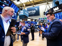 NA WALL STREETU PALE CIJENE DIONICA: Ulagači se plaše da će kamatne stope ostati povišene duže nego...