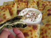 SPECIJALITET NA TURSKI NAČIN: Danas pravimo pitu na malo drugačiji način i ne zaboravite na jogurt... (VIDEO)