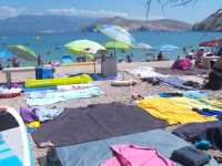 NOVA PRAVILA NA JADRANU: Evo šta će se dogoditi onima koji ostave peškir, dušek ili ležaljku na plaži