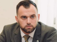 HIDAJET PORIĆ PORUČIO SRĐANU MANDIĆU: 'Crtanje znaka X i postavljanje ogledala nije projekt'