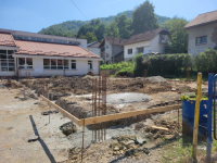 ŠKOLU POHAĐA VIŠE OD 130 UČENIKA: Počela izgradnja fiskulturne sale u područnoj školi u Potočarima
