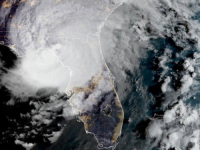 URAGAN IDALIA STIGAO NA FLORIDU: Zbog vjetra koji puše 200 km/h već 116.000 ljudi ostalo bez struje