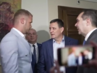 RASPRAVA DRAŠKA STANIVUKOVIĆA I VLADE ĐAJIĆA: 'Prepadneš se kad me vidiš'; 'Ti nisi zdrav' (VIDEO)