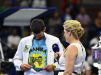 SUZE ZA KRAJ: Pogledajte šta je Novak Đoković uradio nakon osvajanja US Opena i zašto je cijeli stadion zaplakao...