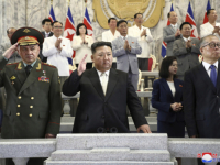 BIT ĆE TO DUGO PUTOVANJE OKLOPNIM VOZOM: Kim Jong-Un putuje u Rusiju na sastanak s Putinom, glavna tema...