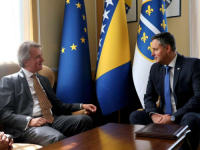 BEĆIROVIĆ U RAZGOVORU SA BRITANSKIM AMBASADOROM: 'Već treći mjesec traje opasan napad na ustavni poredak Bosne i Hercegovine...'