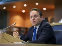 VARHELYI ZAINTRIGIRAO ZAPADNI BALKAN: 'U oktobru detalji nove politike proširenja EU!'