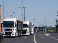 VELIKA KOLONA KAMIONA NA GRANICI BiH I HRVATSKE: 'Ostajemo ovdje dok ne ispune naše zahtjeve'