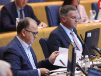 DŽENAN ĐONLAGIĆ UPOZORAVA: 'Bojim se da dolazimo u situaciju od prije desetak godina kada je usvojen Zakon o prebivalištu pa su kasnije rekli da...!'