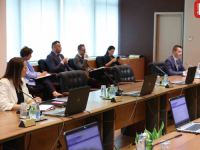 'SB' NA SJEDNICI VIJEĆA MINISTARA BiH: Poluprazan saziv, od Bošnjaka jedino prisutan Sevlid Hurtić (VIDEO)