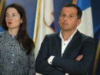 'TO JE KLOPKA ZA OPOZICIJU': Vukanović i Trivić odbili Schmidtov poziv za sastanak u Banjoj Luci