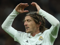 SPEKTAKL U MADRIDU: Težak poraz Reala u derbiju, očajni Modrić završio na klupi, pogledajte golove...