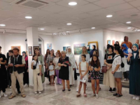 CENTAR ZA KULTURU MOSTAR: Otvorena izložba 'Priča zelene boje' Maje Behmen-Novalić