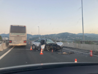 UŽASNE SLIKE S LICA MJESTA: Teška saobraćajna nesreća na autoputu A1, četiri osobe povrijeđene i...
