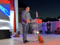 KAO DA JE S MARSA PAO: Gdje je bio, šta je radio Milorad Dodik dok su ga branili na protestima?