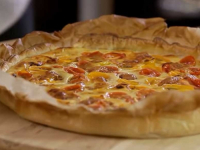 SPECIJALITET IZ ITALIJE: Danas pravimo pitu od svježeg sira, mini paradajza i mozzarelle (VIDEO)