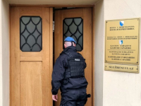 OPĆINSKI SUD U SARAJEVU: Zatvorski stražar osuđen na dvije godine i pet mjeseci zbog uzimanja mita