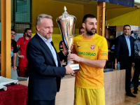 URUČIO MEDALJE I PEHAR POBJEDNIKU: Bakir Izetbegović svečano zatvorio 19. malonogometni turnir 'Alija Izetbegović' u Mostaru (FOTO)