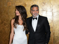 NE ODVAJA SE OD ZGODNE SUPRUGE: Paparazzi u akciji, George Clooney a Amal zaljubljeni kao prvog dana…