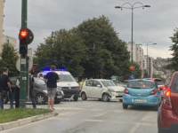 SAOBRAĆAJNA NESREĆA U SARAJEVU: Sudarili se vozilo Hitne pomoći i automobil