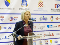 SELO GORI, BORJANA SE ČEŠLJA: Krišto otvorila Evropsko prvenstvo u boćanju 'Grude 2023'