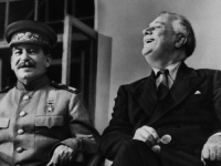 RUSKI REŽIM OVO KRIJE KAO ZMIJA NOGE: Ukrajina još nije dobila ni blizu pomoći od Amerike kao Crvena armija za borbu protiv nacizma, Staljinove riječi zahvale se i danas pamte (FOTO)