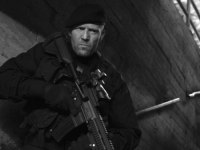 TEŠKO JE BITI GLUMAC: Jason Statham zamalo poginuo snimajući Plaćenike