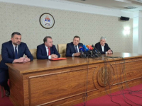 NAKON OTKAZIVANJA SJEDNICE PARLAMENTA:  Blokada je tu, ali nema Nikšića ni izvinjenja, jedino se Forto naljutio na Muska!?