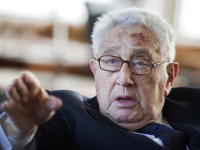 VETERAN AMERIČKE DIPLOMATIJE HENRY KISSINGER: 'Prijeti velika opasnost, u rat bi se mogao uključiti...'