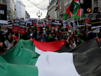 PREPLAVILI ULICE LONDONA: Uprkos policijskim upozorenjima hiljade ljudi na propalestinskom skupu (VIDEO)