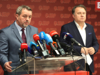 OGREŠEVIĆ BIJESAN NA 'TROJKU': 'Kažnjavaju nas jer nemamo izdajnički i podanički stav'