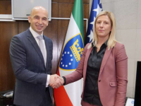 AMRA MEHMEDIĆ I ZVANIČNO - BIVŠA: Nezir Pivić preuzeo premijersku funkciju u ZDK, glavni smjerovi u kojima će se kretati nova Vlada...