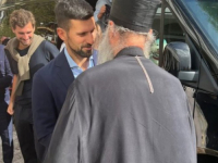 CEREMONIJA U CRNOGORSKOM MANASTIRU: Patrijarh Porfirije krstio djecu Novaka Đokovića