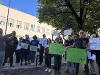 PROTEST U PODGORICI: Građani traže odgađanje popisa; 'Ne pristajemo da nas sluga Vučićev popiše'