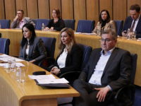 NOVI PROBLEMI U VLADAJUĆOJ KOALICIJI: Pomjerena hitna sjednica Parlamenta BiH, sveti li se Trojka SNSD-u?