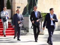 BUNE SE, A ISTI SU KAO I SNSD: 'Vlado Đajić vrši pritisak na Banjalučane i radnike UKC-a - 'Pozivamo ga da se izvini borcima VRS-a...'