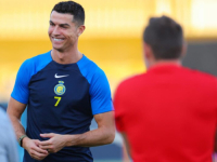 RONALDO SE VRATIO U KLUB SA 'ES-SELAMU ALEJKUM': Saigrači mu priredili ugodno iznenađenje (VIDEO)