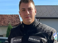 BRZA I UČINKOVITA REAKCIJA: Policajac Nino Puškar iz Cazina pronašao nestalu djevojčicu i vratio je roditeljima