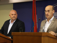 PRAVNA BITKA ZA BOSANSKI JEZIK: Zastupnik SDA u NSRS-u Ramiz Salkić i delegat u Vijeću naroda RS-a Amir Hurtić danas upućuju u proceduru...