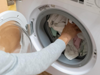 KORISNI SAVJETI: Prije pranja rublja ubacite šaku soli u perilicu i gledajte kako čini čaroliju...