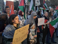 'SKUP SOLIDARNOSTI S PALESTINOM': Počeo protest u Zagrebu, građani pristižu (FOTO)